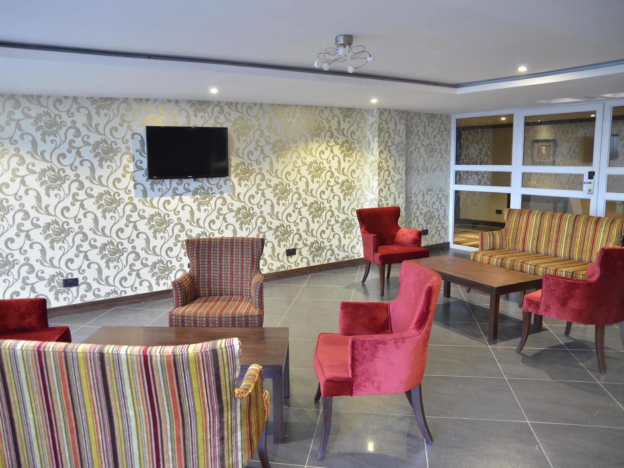 Cloud Hotel & Suites Nairobi Exterior photo